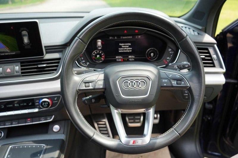 AUDI SQ5