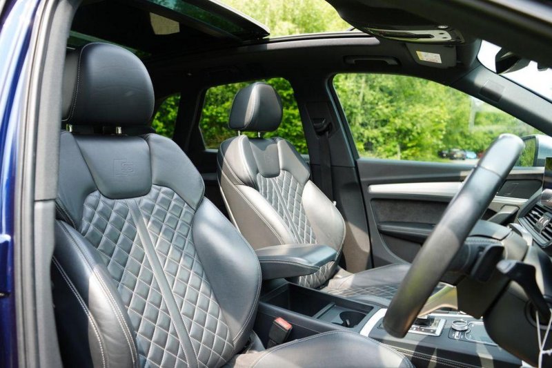 AUDI SQ5