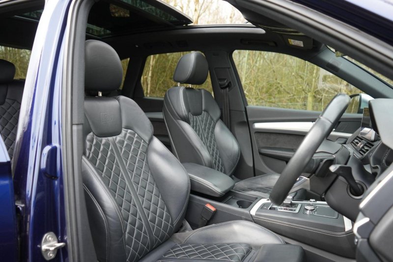 AUDI SQ5