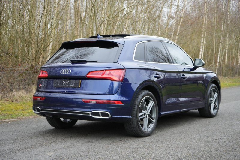 AUDI SQ5