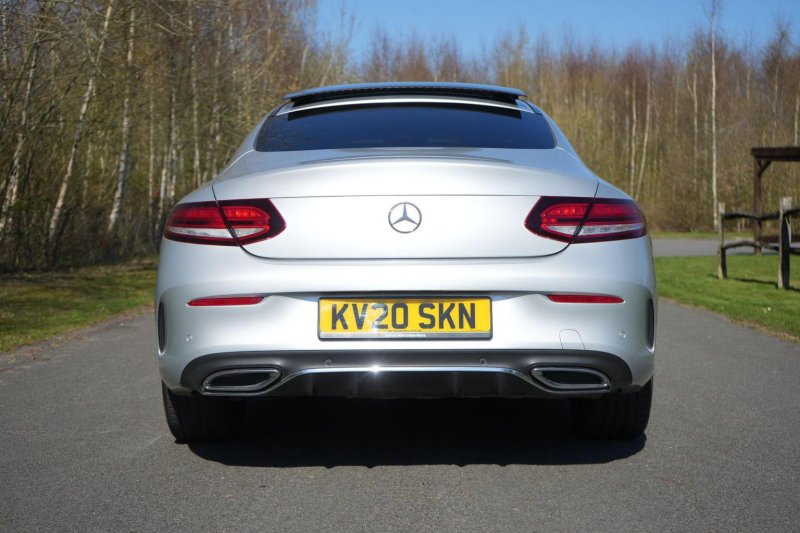MERCEDES-BENZ C CLASS