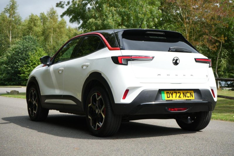 VAUXHALL MOKKA