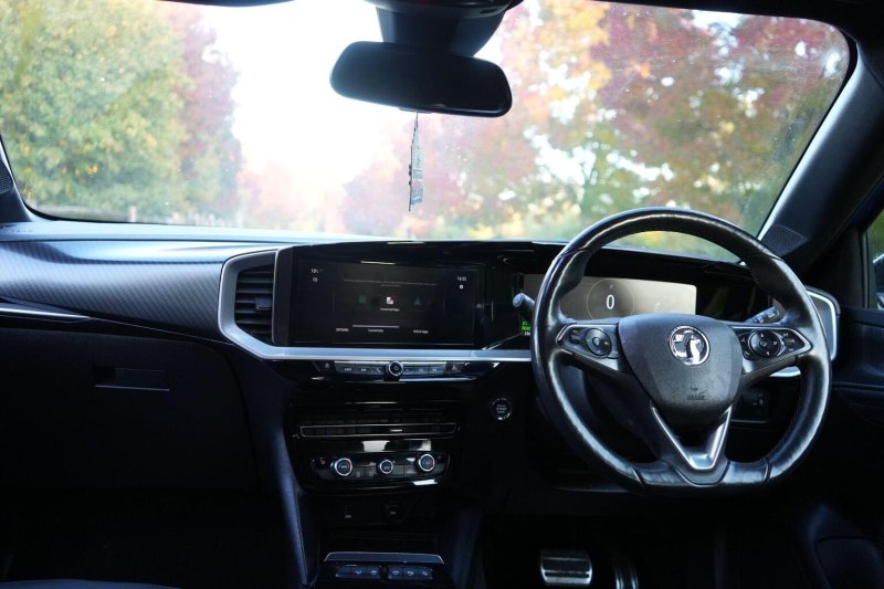 VAUXHALL MOKKA