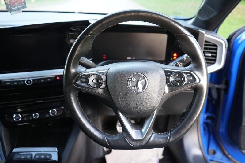 VAUXHALL MOKKA